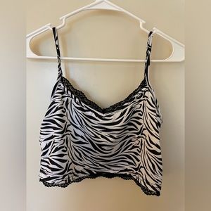 Empty Soda zebra cropped cami tank with lace trim size large